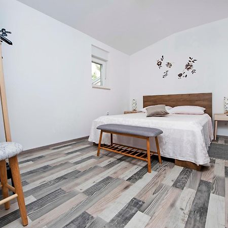 Paola Cozy Apartment Rovinj Ngoại thất bức ảnh