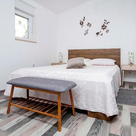 Paola Cozy Apartment Rovinj Ngoại thất bức ảnh