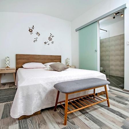 Paola Cozy Apartment Rovinj Ngoại thất bức ảnh