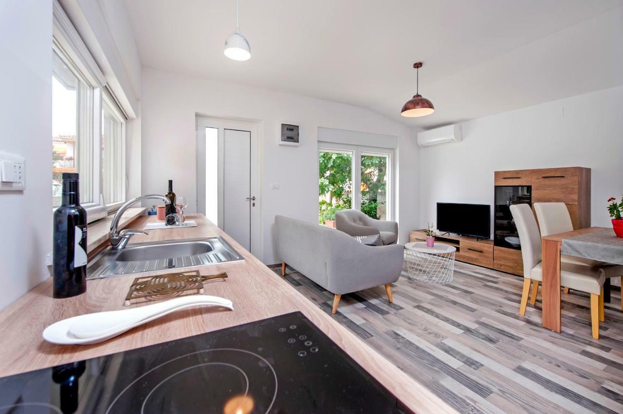 Paola Cozy Apartment Rovinj Ngoại thất bức ảnh